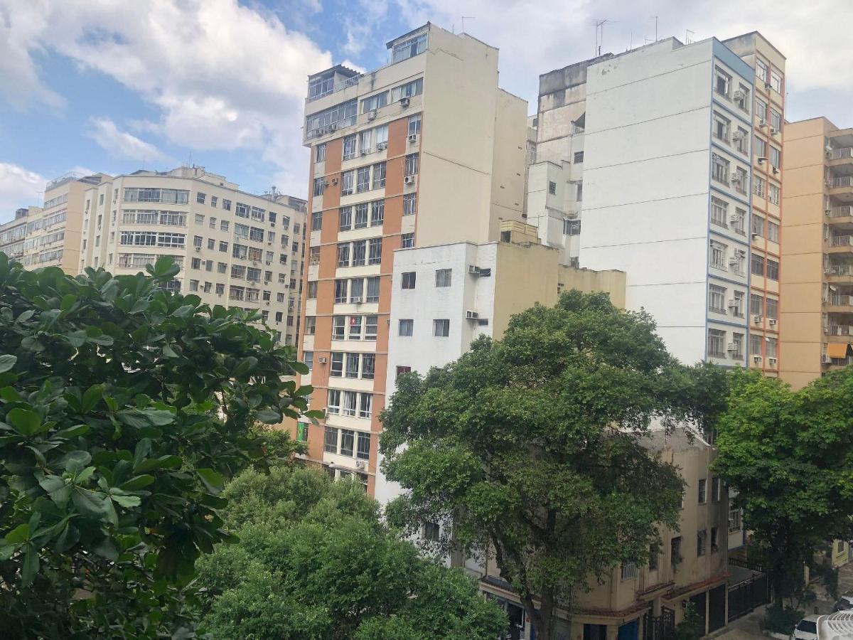 Copacabana Rua Tranquila E Arborizada Perto De Tudo Posto 2 Rio de Janeiro Extérieur photo